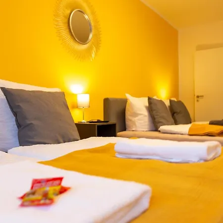 Micasa Ol - Modernes In Bestlage - Kueche - Wlan - Balkon - Fugenloses Bad - E Ladesaeule