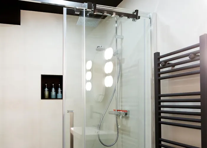 Micasa Ol - Modernes In Bestlage - Kueche - Wlan - Balkon - Fugenloses Bad * Oldenburg